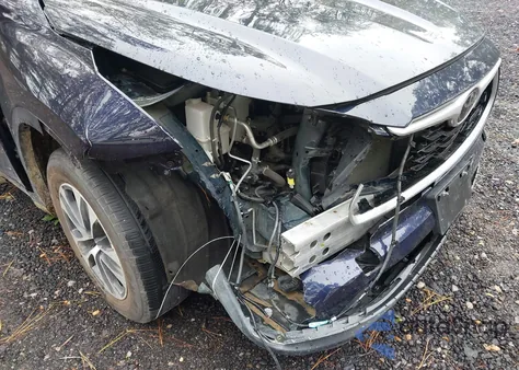 2023 Toyota Highlander Xle from USA, damaged, VIN 5TDKDRAH5PS020483